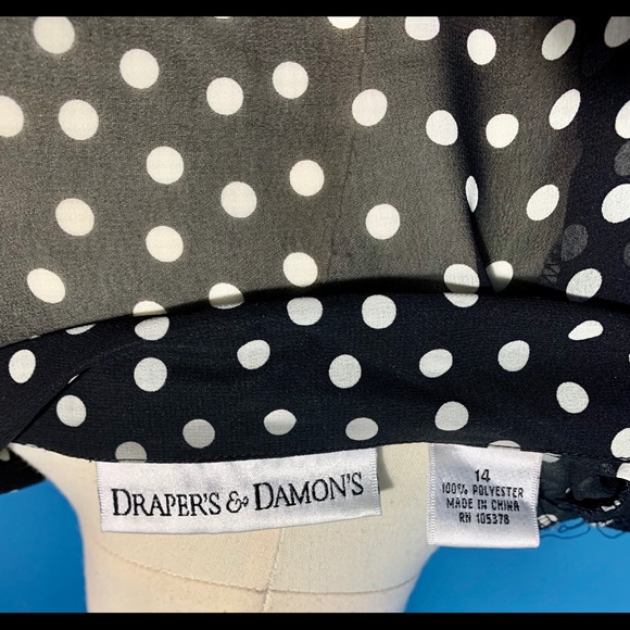 Semi sheer polka dot blouse. drapers and Damon’s - Picture 4 of 6
